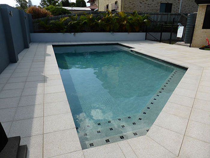Step Marker tiles in swimming pool